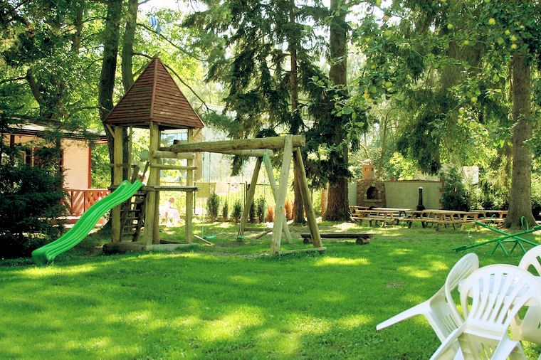 Orodek Kolonijny PIONIER - plac zabaw