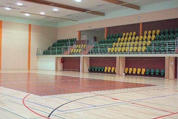 Powiatowy Ośrodek Sportu Młodzieżowego - hala sportowa