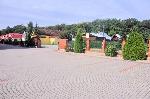 OW Lazur - plac wewntrzny - brama wjazdowa