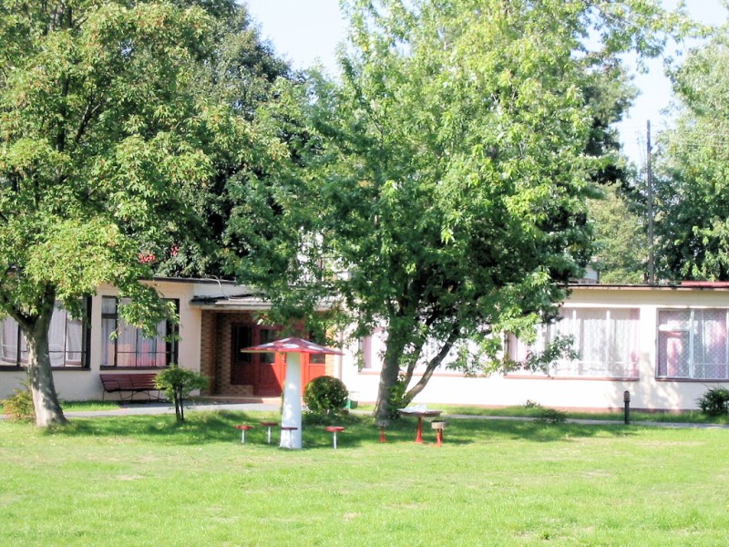 OK Anmar - teren orodka - pawilony kolonijne